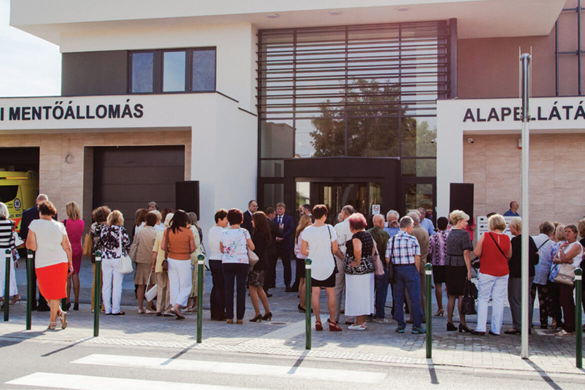 Alapellátási központ és mentőállomás, Vecsés